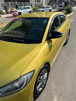 هیوندای ئەلەنترا